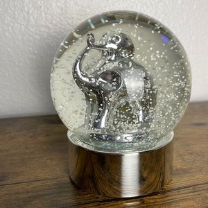 Modern Expressions elephant and baby elephant water globe silver base white snow